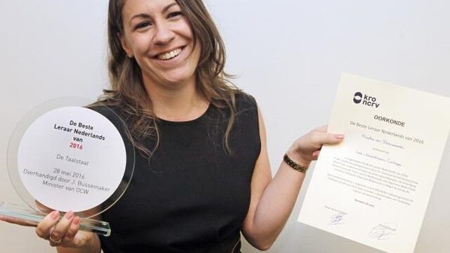 Maaike van Herwaarden uit Arnhem is Beste Leraar Nederlands 2016