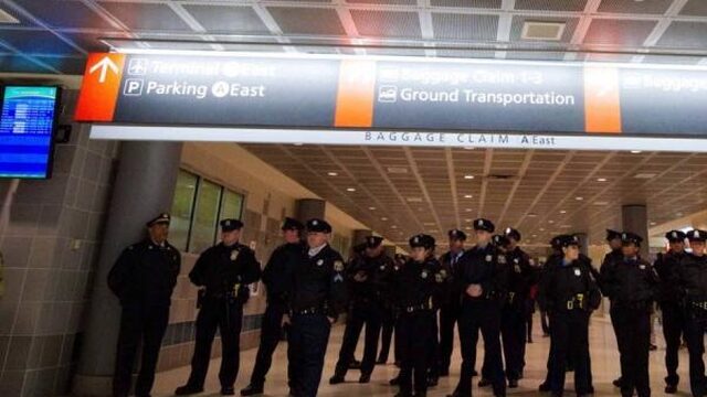 'Experts verwachten dat uiteindelijk Trump gelijk krijgt met inreisverbod'