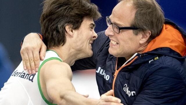 Jan Smeekens als eerste Nederlander wereldkampioen op de 500 meter