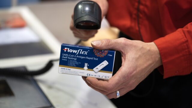 La nuova variante Corona FLiRT non è “innocente”: “È molto più bassa, ma non è bella” La nuova variante Corona FLiRT non è “innocente”: “È molto più bassa, ma non è bella”