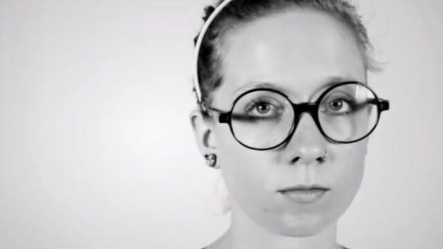 Aafke Romeijn brengt ode aan haattweets