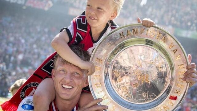 Dirk Kuijt: van ‘opa van het team’ naar ‘held van het seizoen’