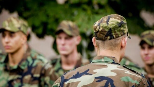 Te weinig munitie en geen vertrouwen in top Defensie