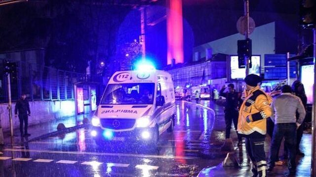 Zeker 39 doden bij aanslag op nachtclub in Istanbul