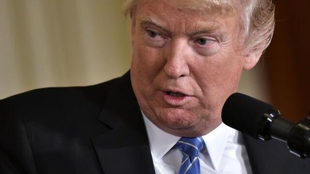 Spionnen brengen Trump in het nauw