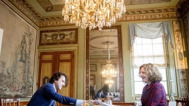 'GroenLinks moet het niet doen, want het is een rechtse regering'