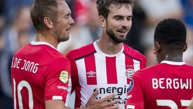 Spannende afsluiter in de eredivisie: Ajax - PSV
