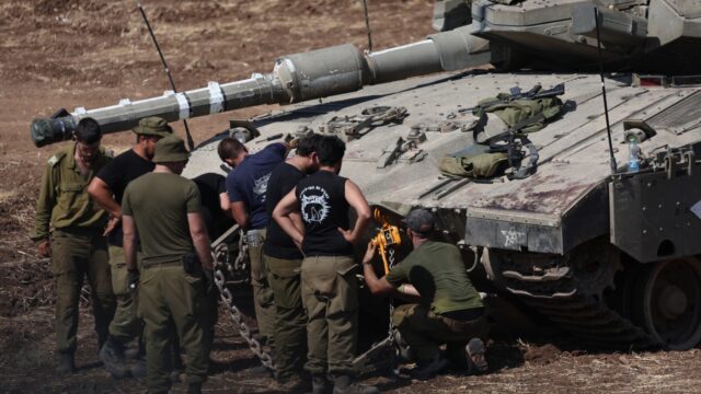 Waarom opent Israël juist nu aanval op Hezbollah in Libanon? 'Netanyahu ziet dit als zelfverdediging'