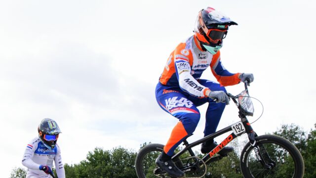 BMX-kampioen Mitchel Schotman moet Spelen vanaf de bank meemaken: 'Was liever in Parijs'