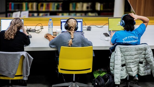 Verspreiden bangalijsten onder studenten 'zit diep in cultuur' verweven: 'Moeten hiertegen optreden'