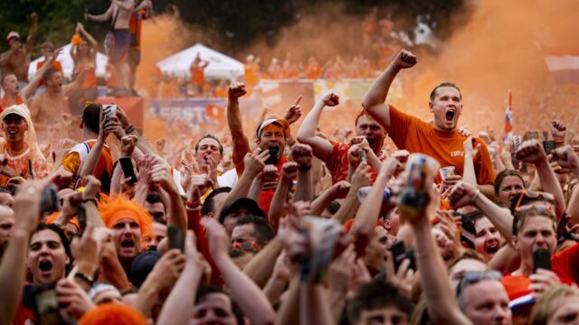 Oranje-supporters geprezen na verlies Nederland bij EK: 'Beste voetbalpubliek ter wereld'