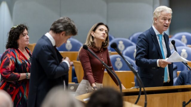 Welke taaltrucjes gebruiken politici om kiezers te overtuigen (of af te leiden)?