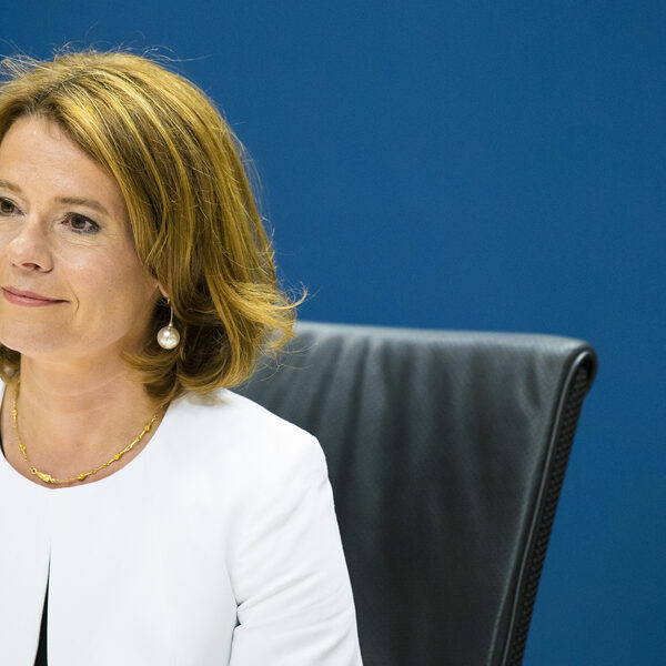 Voormalig AFM-topvrouw Merel van Vroonhoven: ‘Na mijn besluit om juf te worden dacht ik: wat is dit voor griezelig idee?’