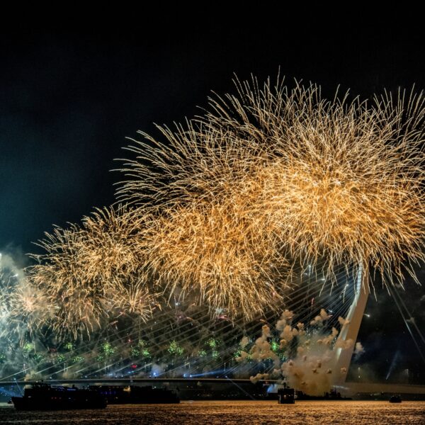Wie zijn de mensen achter de nationale vuurwerkshow?