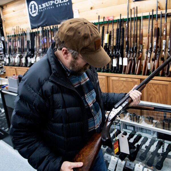 Hoe heeft de wapenwetgeving in de VS zich ontwikkeld afgelopen jaren?