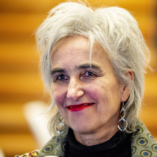 Viroloog Marion Koopmans: zet één grote Long Covid-verzamelstudie op