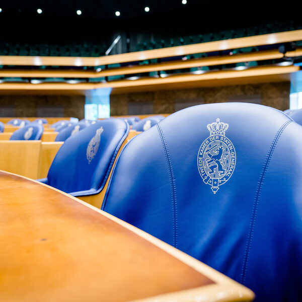 Tweede Kamerfracties lieten miljoenen op de plank liggen