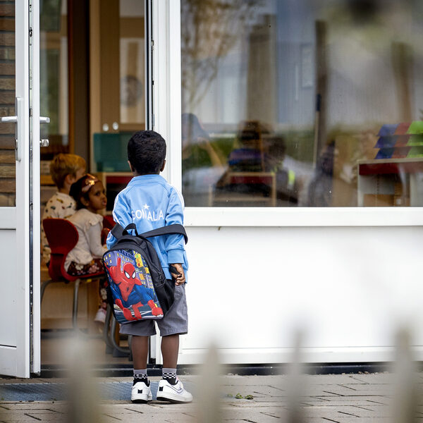 'Extra geld voor kwetsbare scholen is goed, maar er is meer nodig'