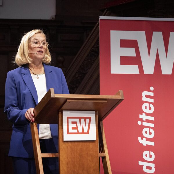 Kaag zet formatie op scherp met HJ Schoo-lezing