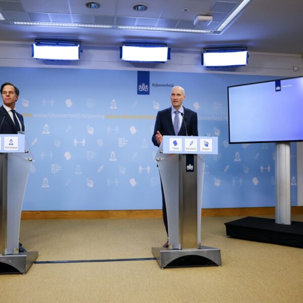 Onderzoek: twee op de drie Nederlanders vindt dat de overheid moet wijzen op risico long covid