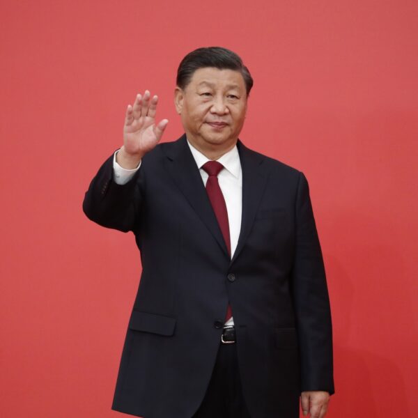 Positie van Xi Jinping verstevigd: wat betekent dit voor de Chinezen en het Westen?