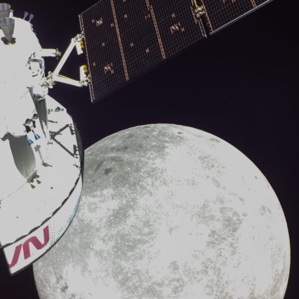 Plannen voor een dorp op de maan: 'Heel groots en poëtisch'