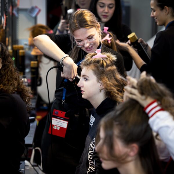 Mbo-studenten zijn de toekomst, maar de druk op hen is enorm