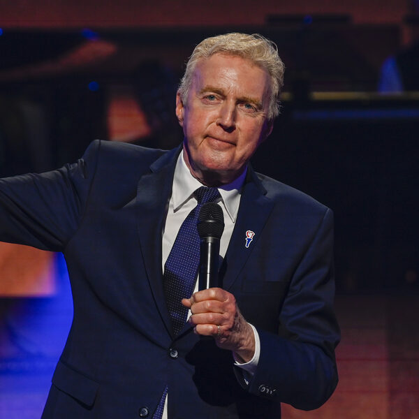 André van Duin wordt 75, maar een musical over zijn leven komt er niet: 'Ik mis een randje'