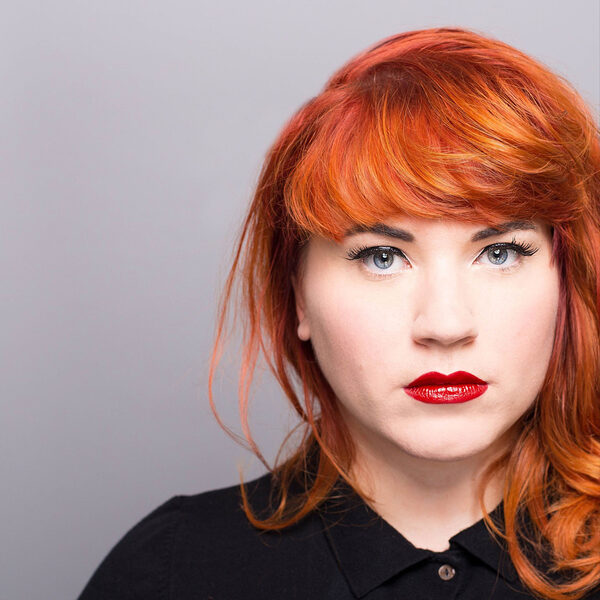 Ari Deelder, de dochter van dichter Jules Deelder: 'Jules wilde niet echt een biografie'