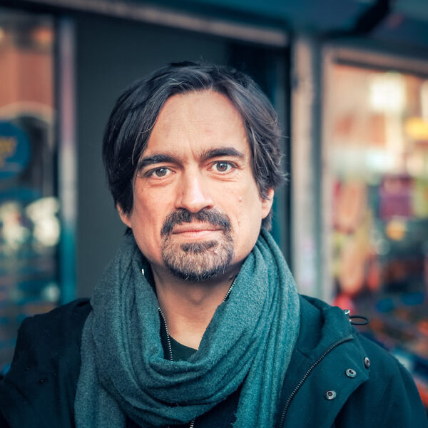 'De zachte kracht,' een nieuwe podcast van de maker van De brand in het landhuis NPO Radio 1 'De zachte kracht,' een nieuwe podcast van de maker van De brand in het landhuis NPO Radio 1