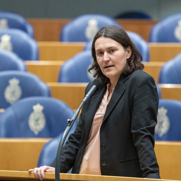 Chef-buitenland PvdA Kati Piri: 'Defensie-uitgaven kunnen naar vier procent als dat nodig is'