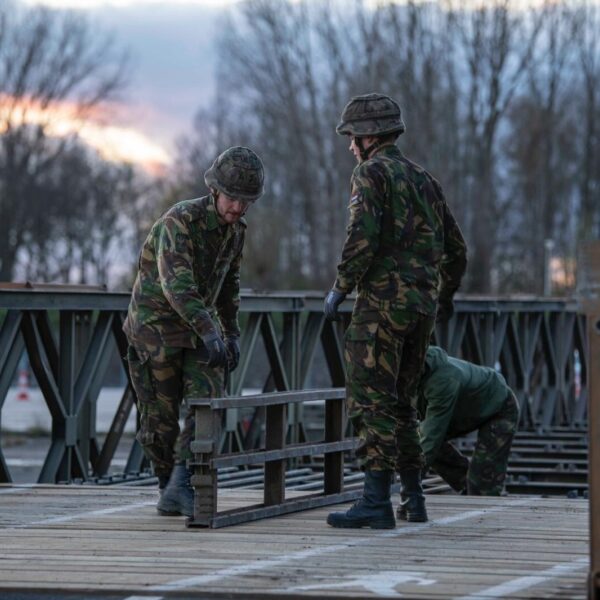 Genisten landmacht maken terrein onveilig voor Russische troepen