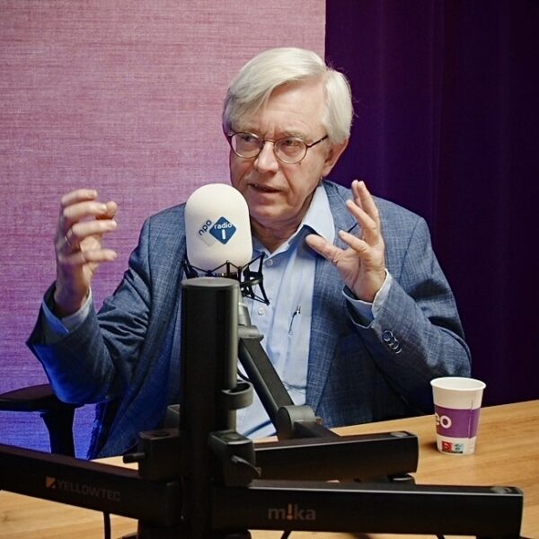 Denker des Vaderlands: 'Alle mensen zijn religieus'