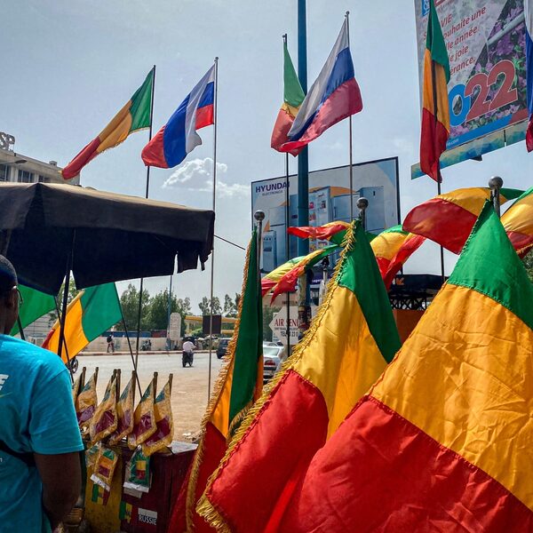 Podcast de Dag: de Afrikaanse vrienden van Poetin