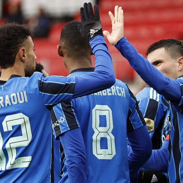 Ajax klopt Sparta Rotterdam in matig duel