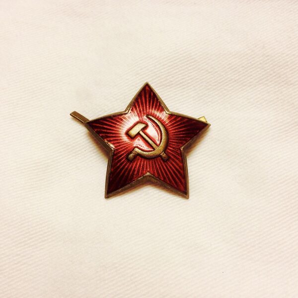 Communisme in de lift onder jongeren; 'ze hebben niet de lading van de Koude Oorlog'