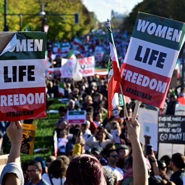 Nieuwe executie in Iran: 'We moeten het regime veel harder veroordelen'