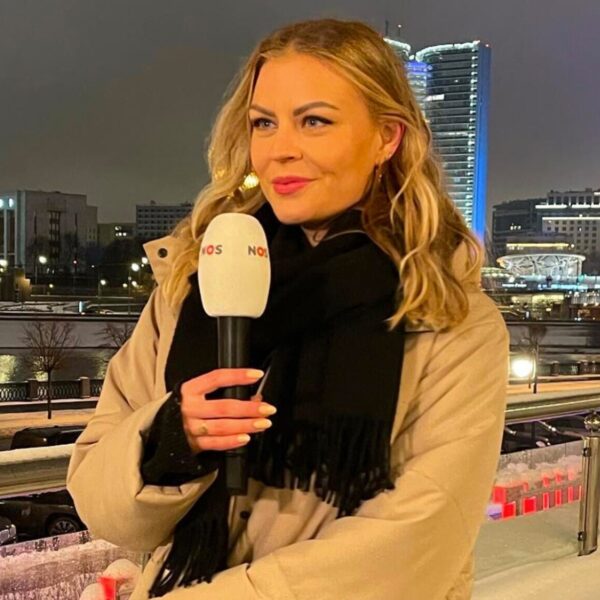 NOS-correspondent Iris de Graaf genomineerd voor de titel Taalstaatmeester 2022