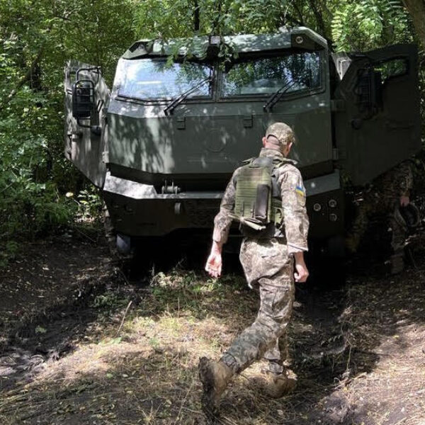 Podcast De Dag: wat je wél kunt zien van de oorlog in Oekraïne