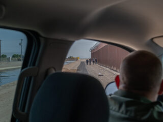 Waarom migranten aan de grens met Mexico niet meer vluchten voor Border Patrol