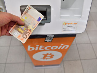 Podcast De Zomerdag: cryptokoersen manipuleren