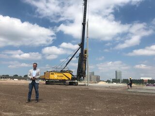 Het elektriciteitsnetwerk is overbelast en daarom gaan bedrijven noodgedwongen aan het gas