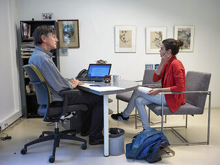 Nieuwe campagne voor beter gesprek tussen arts en patiënt: 'Dokters moeten van de Olympus afkomen'