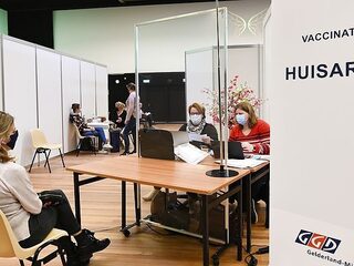 Hoe hebben huisartsen coronaperiode ervaren? 'Dokters in the lead is het belangrijkst'