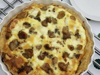 Het recept voor de gekarameliseerde knoflooktaart van Ottolenghi