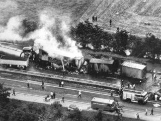 Vijftig jaar na grootste verkeersramp van Nederland: 'Gegil zal ik nooit vergeten'