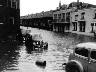 De Watersnoodramp van 1953 door de ogen van een meteoroloog: 'Zou nu code rood zijn'