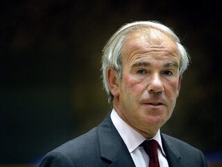 VVD-prominent Weisglas wil nieuwe verkiezingen als formatie niet opschiet: 'Treurig, maar nodig'