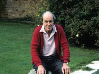 Zorgen over aangepaste verhalen van Roald Dahl: 'We worden in zekere zin gegijzeld'