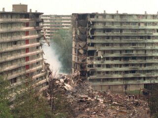 Rampvlucht, de podcast: de journalistieke zoektocht naar de waarheid rond de Bijlmerramp